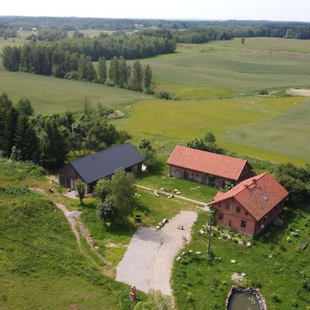Siedlisko Nad Lakamiヴィラ エクステリア 写真
